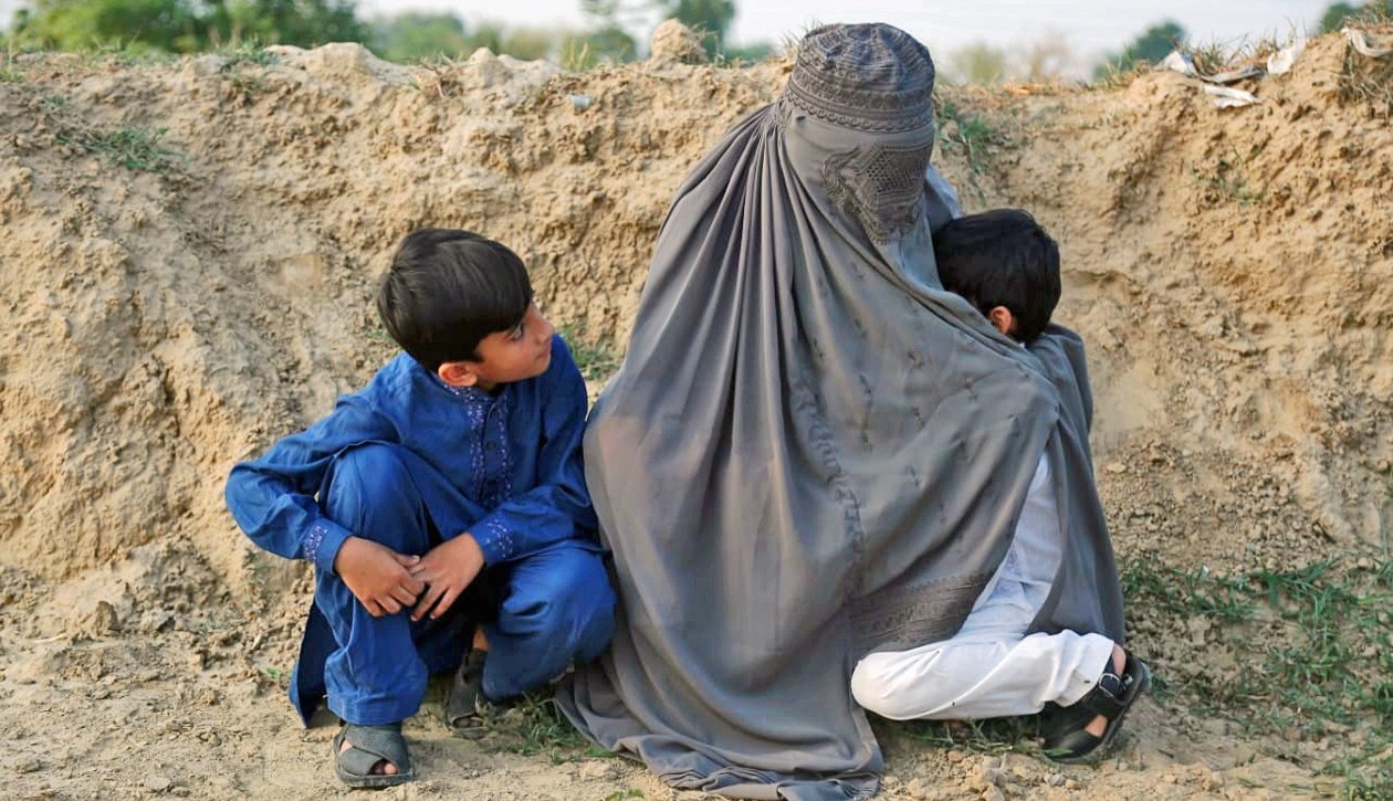 Seen as traitors by the Taliban: the unsafe return of Afghans deported from Pakistan